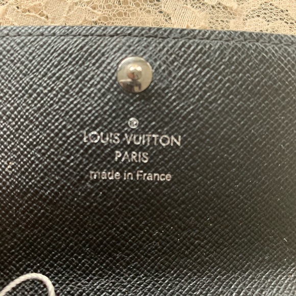 Louis Vuitton Graphite Key Pouch - Picture 8 of 16
